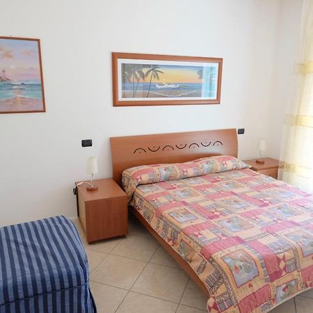 Liro Apartments Lido di Jesolo Bagian luar foto