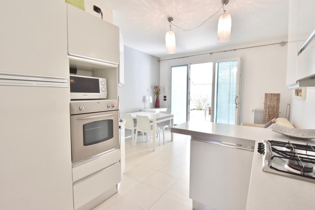 Liro Apartments Lido di Jesolo Bagian luar foto